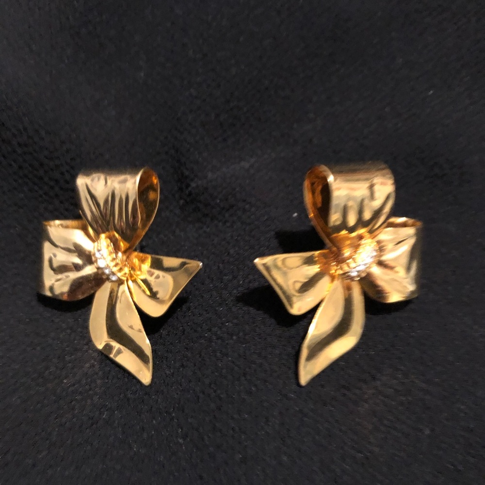 Gold Bow Earrings
